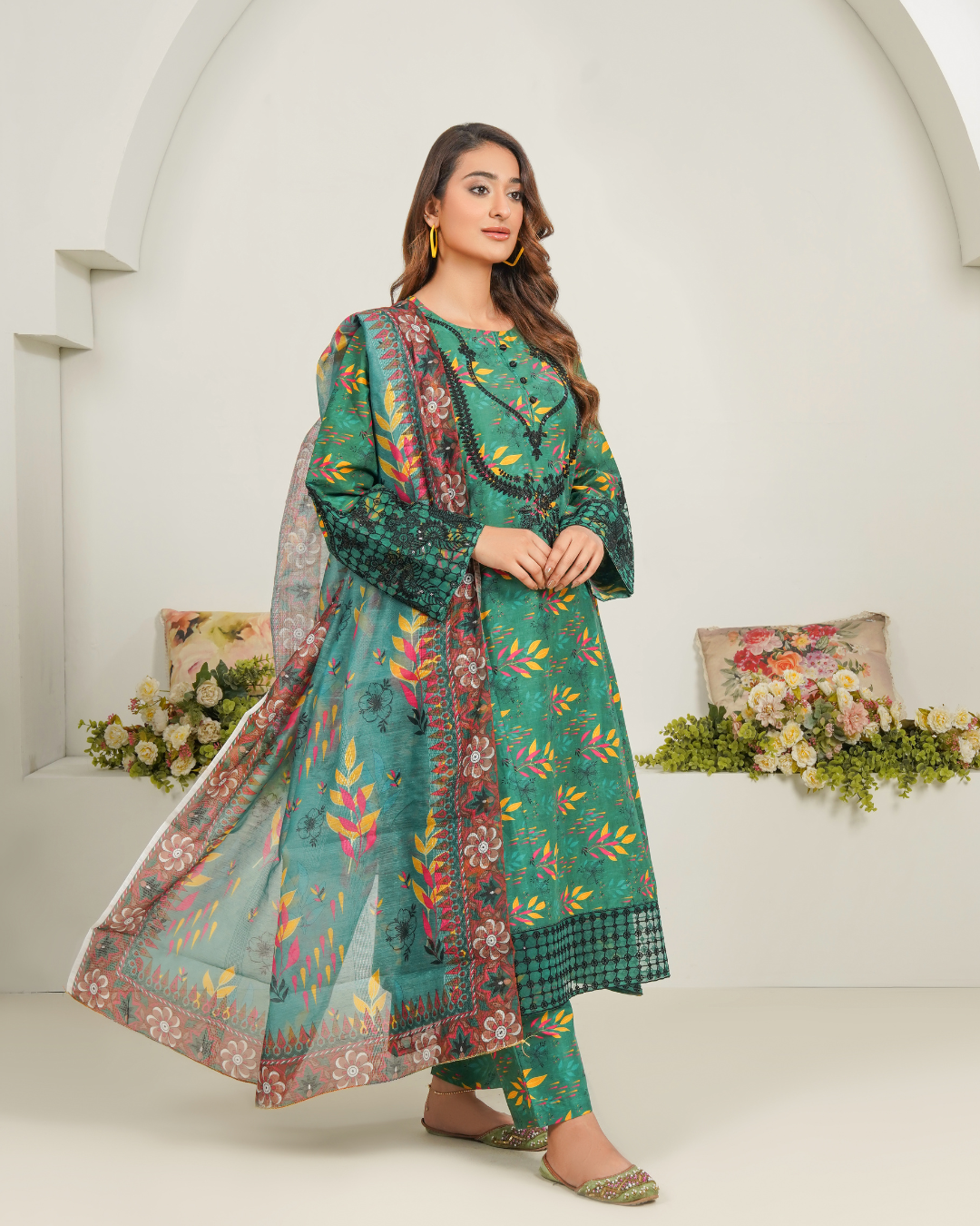 Emerald Blossom 3-Piece Stitched Suit