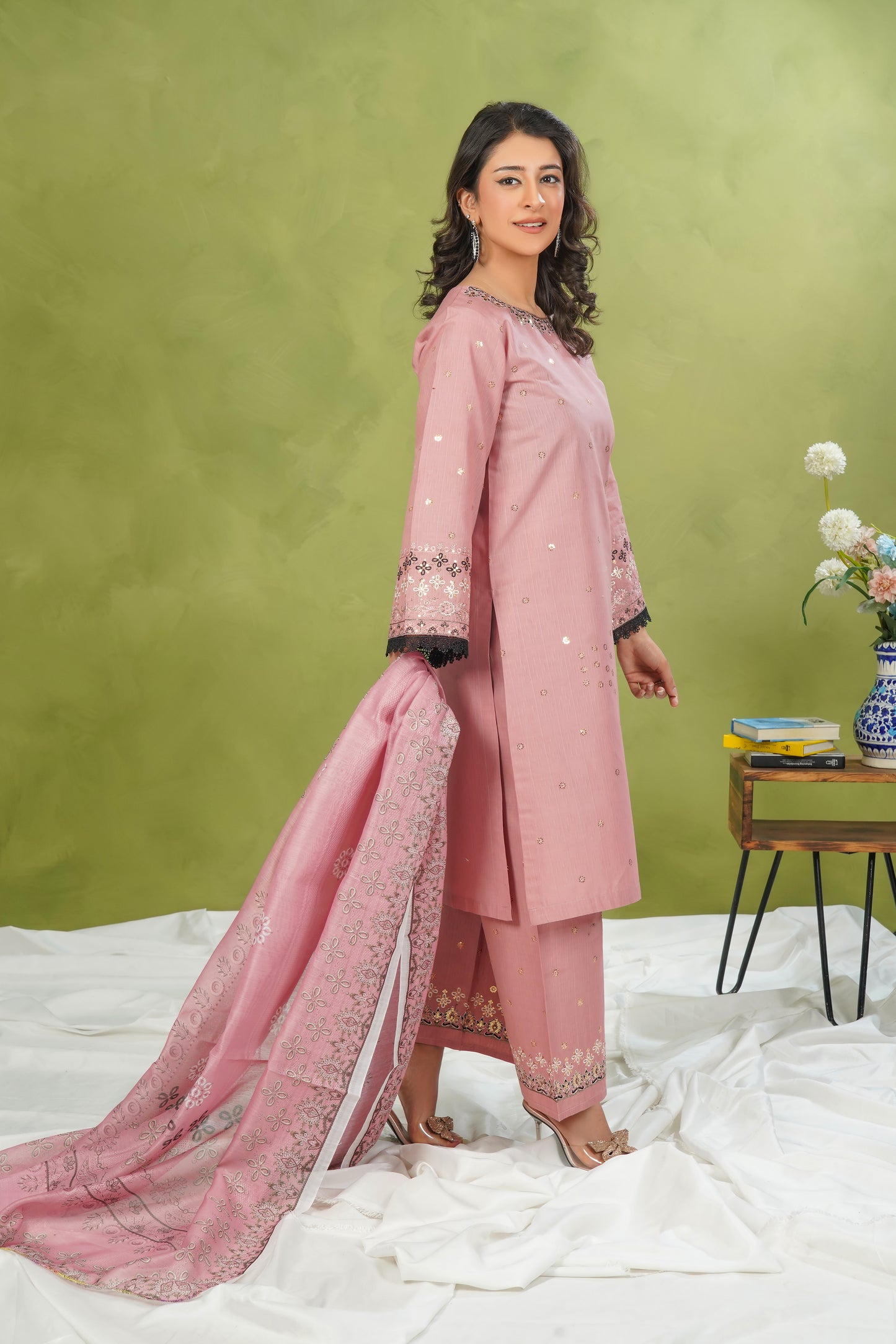 Blossom Pink 3-Piece Luxury Stitched Suit